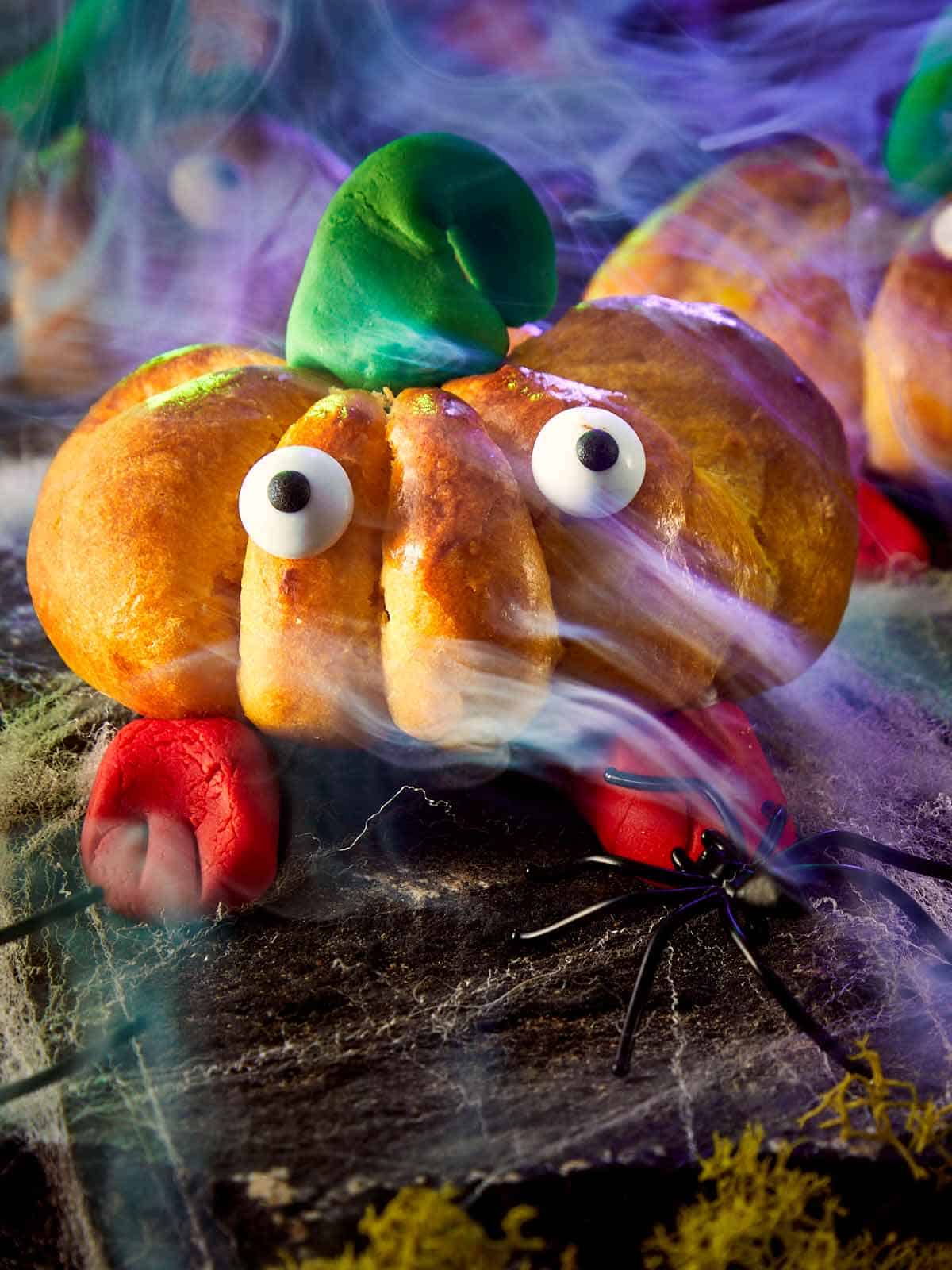 Easy Halloween Pumpkin Bread: Delicious Fall Flavors & Spooky Fun